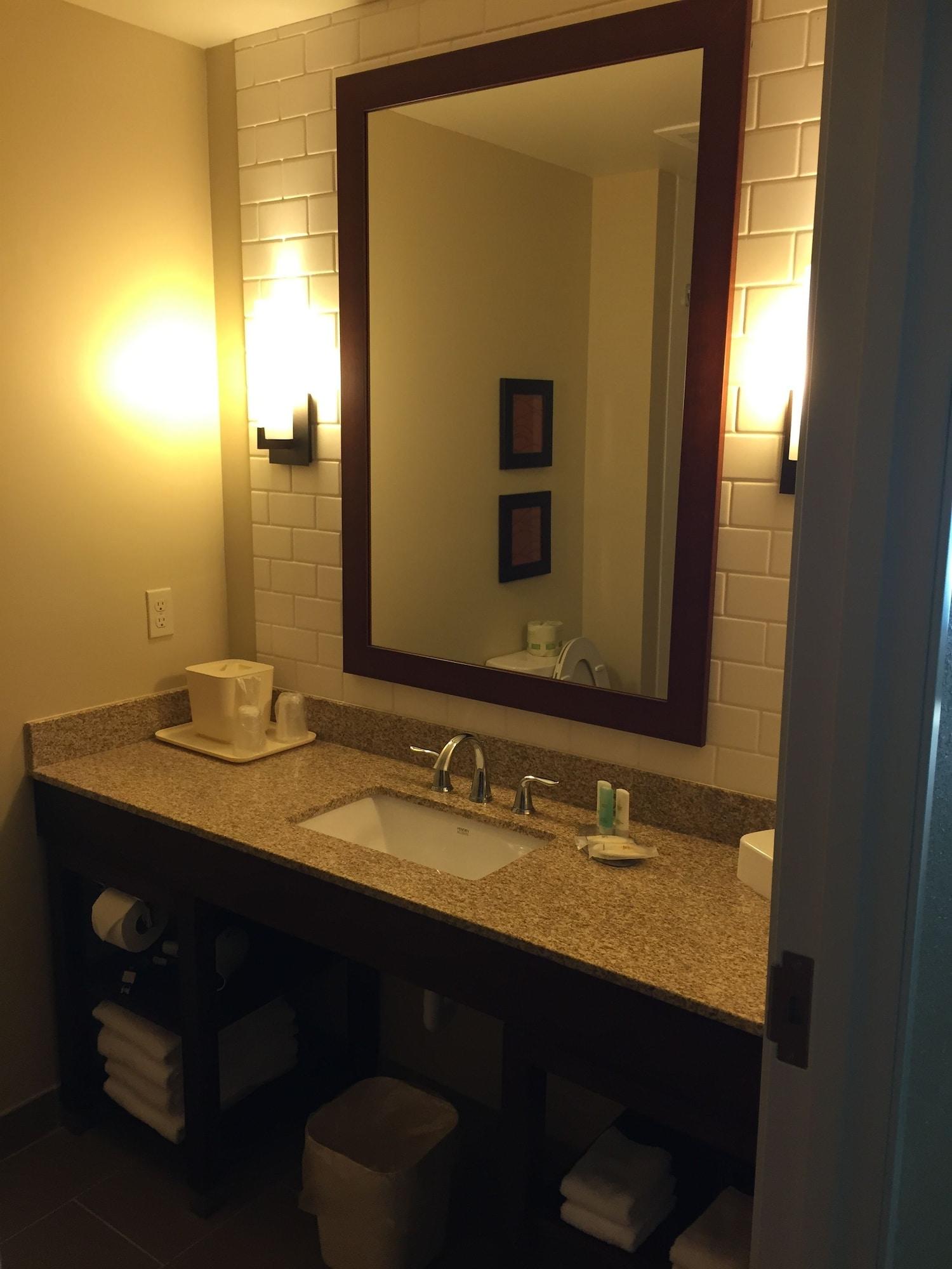 Comfort & Airport - Area Lynchburg