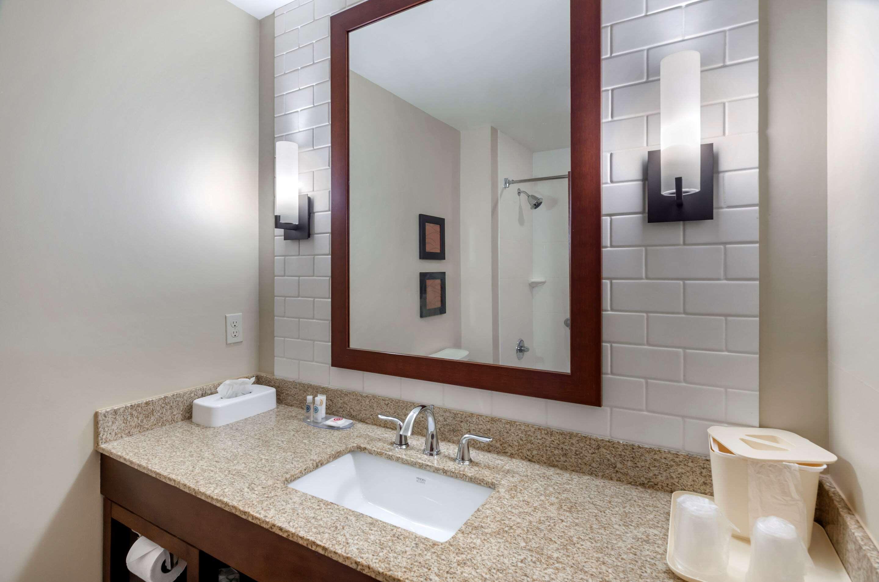 Comfort & Airport - Area Lynchburg