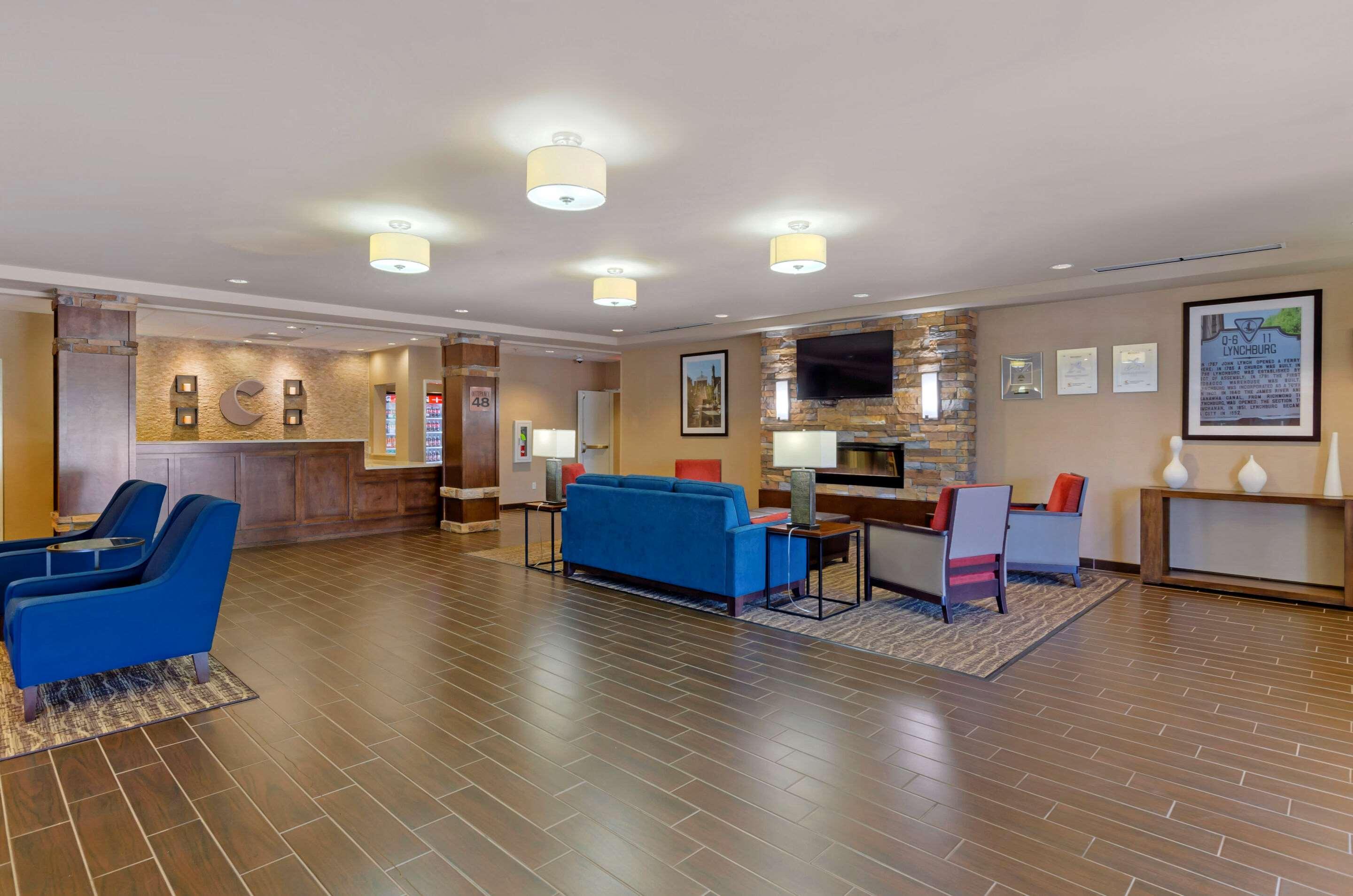 Comfort & Airport - Area Hotel 3*